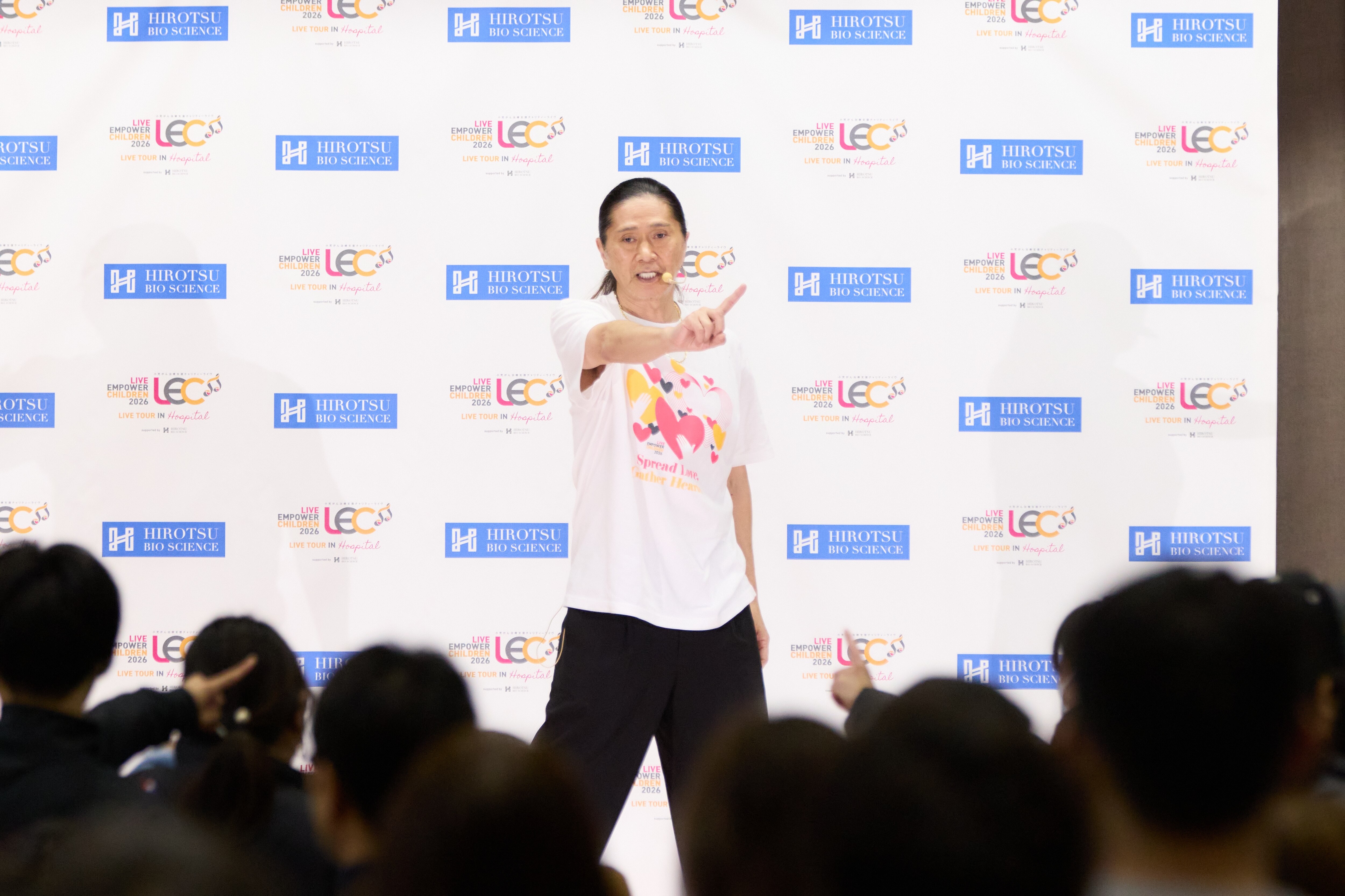 TRF SAM ダンスパフォーマンス